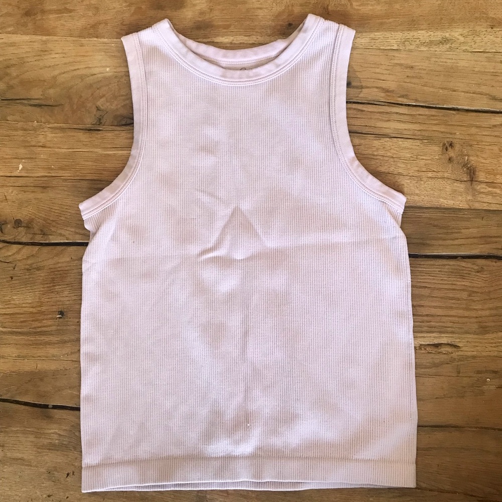 Comfortable lilac tank top By the Suzette collection